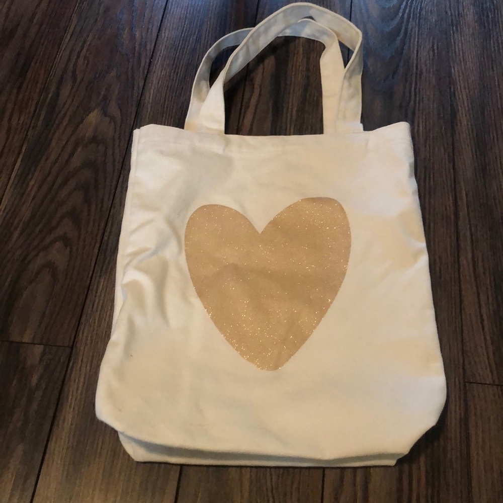 Heart Tote